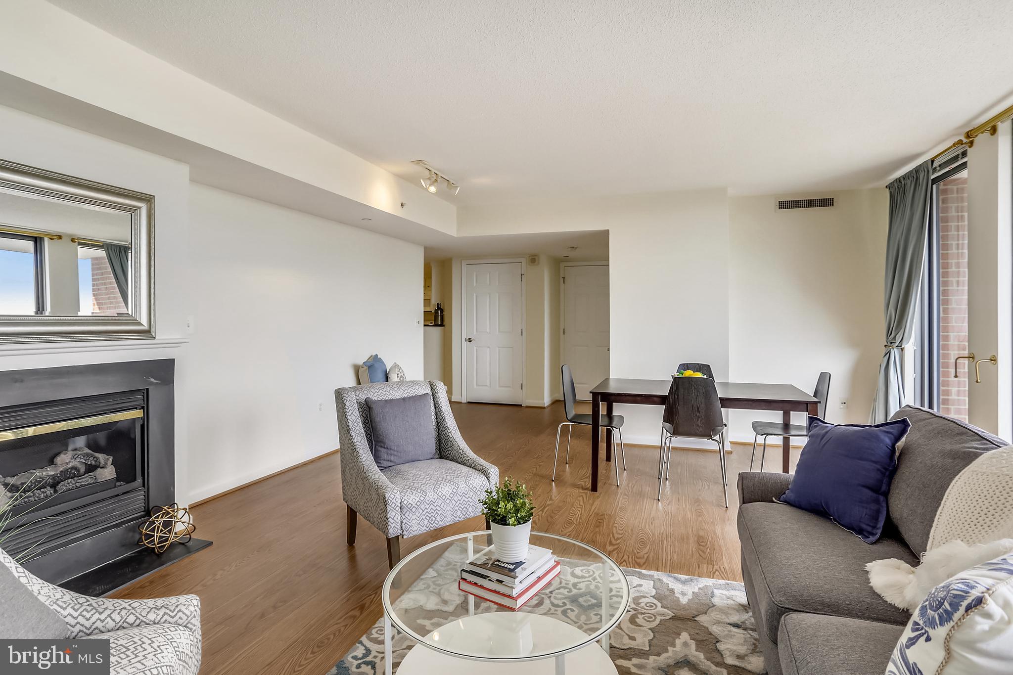 11710 Old Georgetown Road, Unit 508 Rockville, MD 20852 - Photo 3 of 45