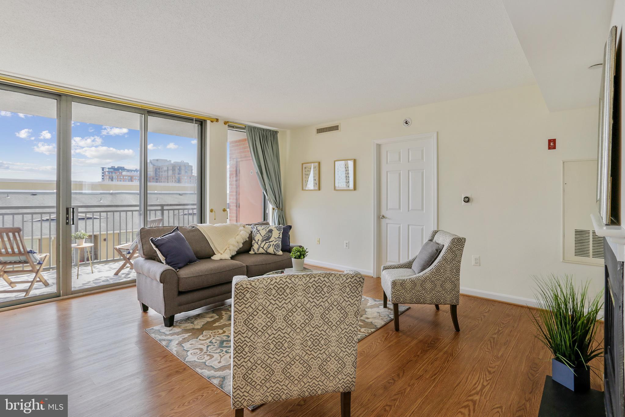 11710 Old Georgetown Road, Unit 508 Rockville, MD 20852 - Photo 4 of 45