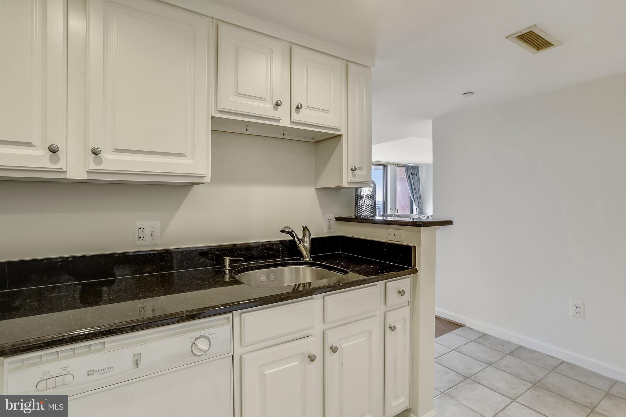 11710 Old Georgetown Road, Unit 508 Rockville, MD 20852 - Photo 10 of 45