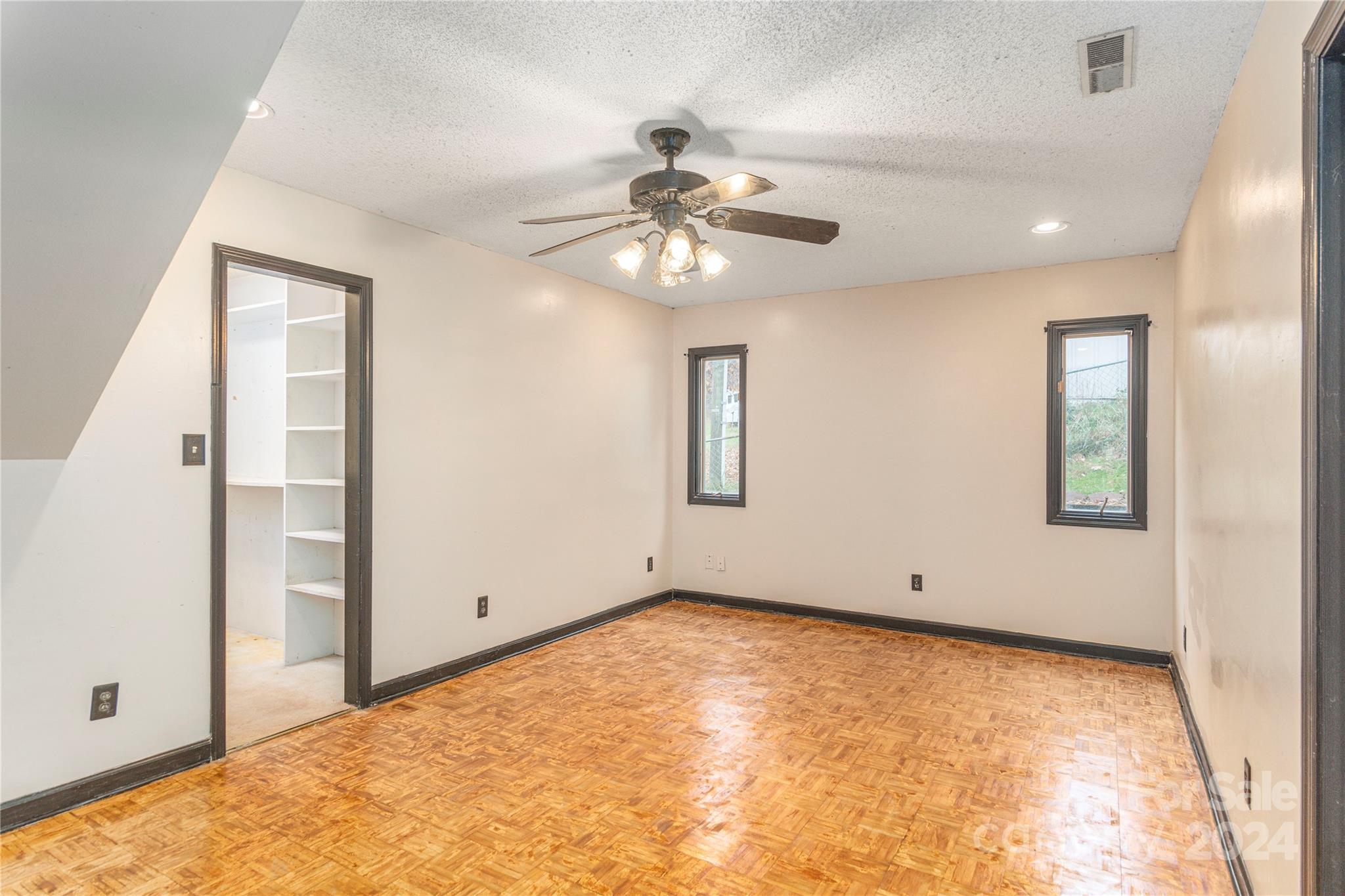 1235 Jupiter Road Weaverville, NC 28787 - Photo 12 of 21 Gallery Image 12