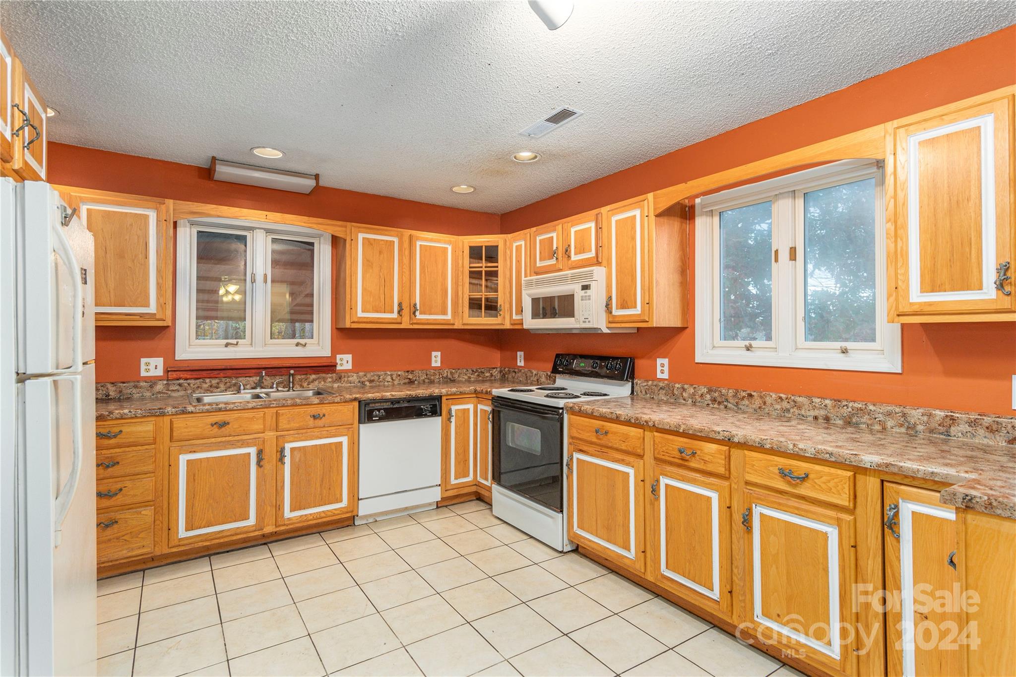1235 Jupiter Road Weaverville, NC 28787 - Photo 8 of 21 Gallery Image 8