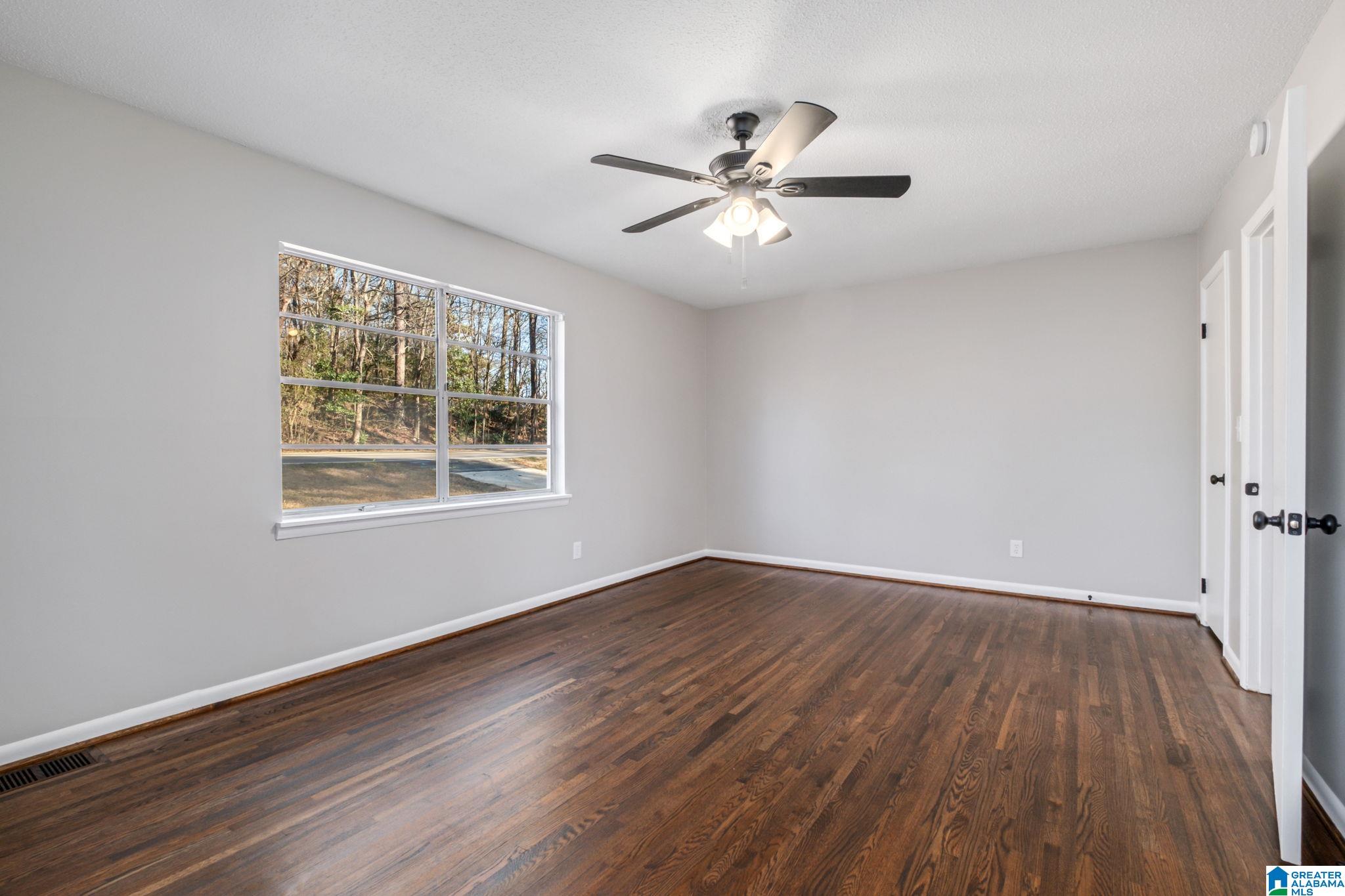 352 Pleasant Grove Road Pleasant Grove, AL 35127 - Photo 13 of 27
