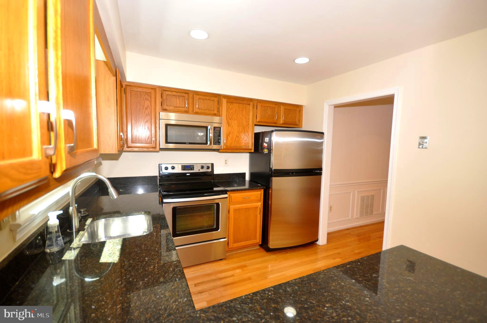 2449 McCormick Road Rockville, MD 20850 - Photo 16 of 42 Kitchen