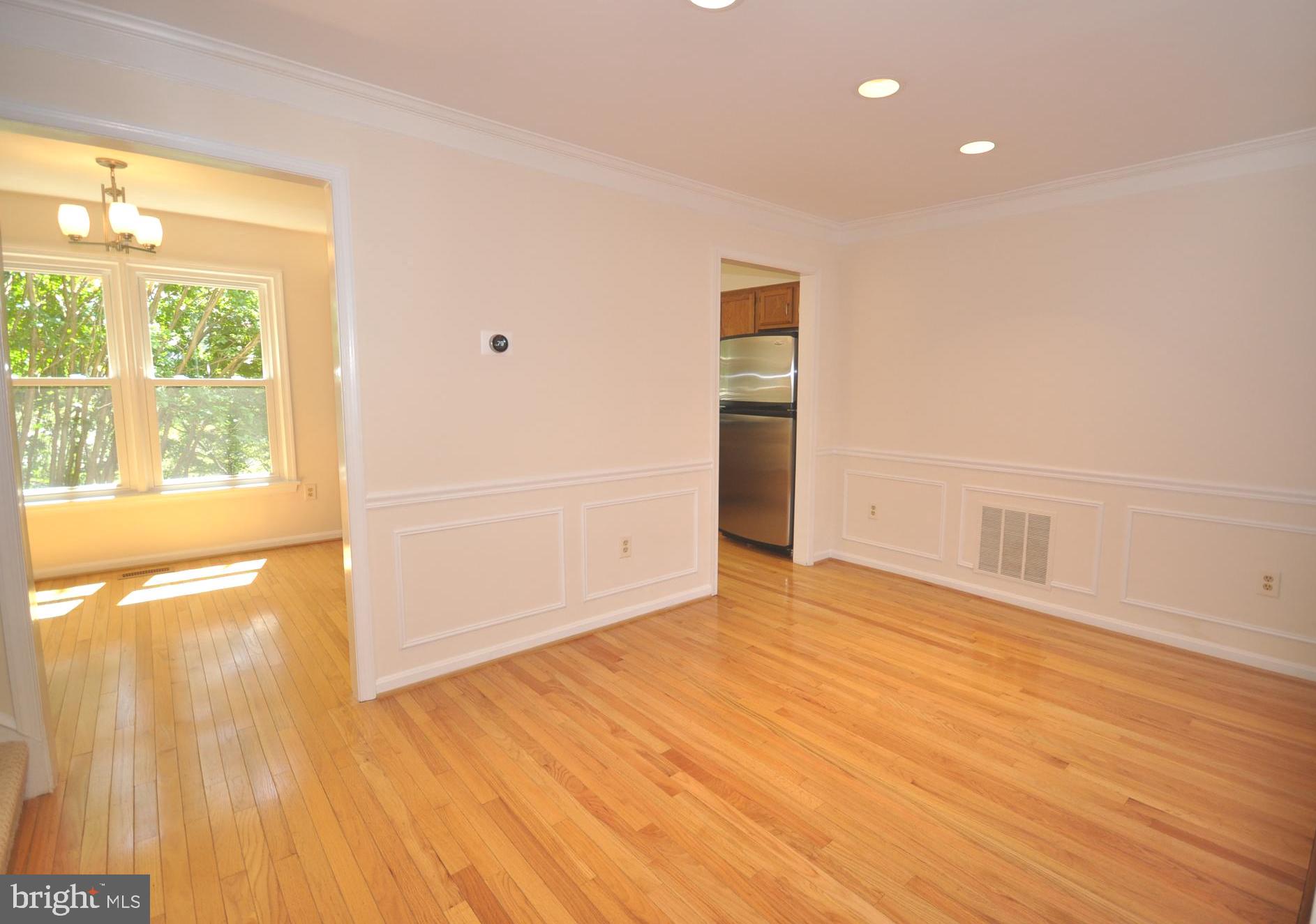 2449 McCormick Road Rockville, MD 20850 - Photo 9 of 42 Dining Room