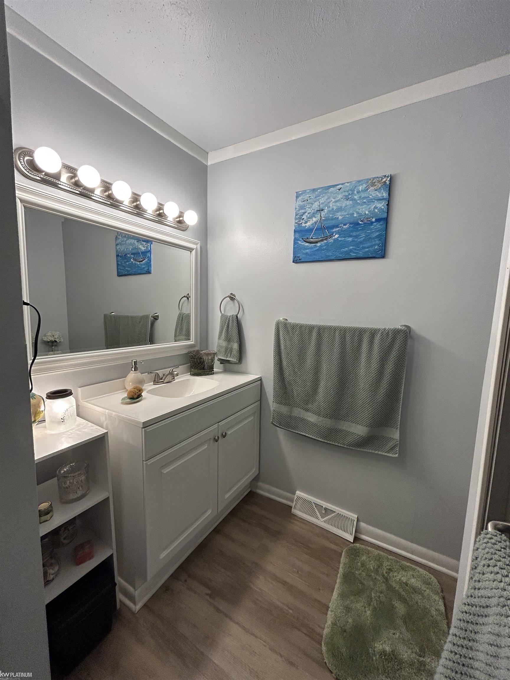 7338 Southwood Road Lexington, MI 48450 - Photo 17 of 31