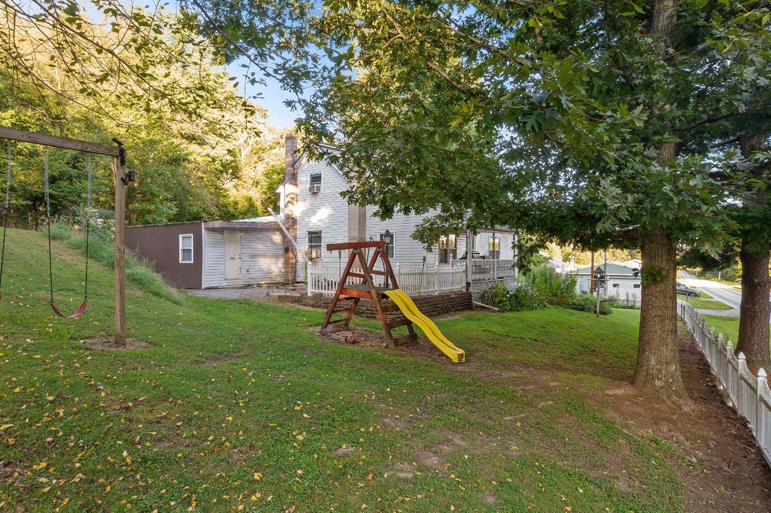 14605 Barrett Mill Road Bainbridge, OH 45612 - Photo 5 of 37 Gallery Image 5