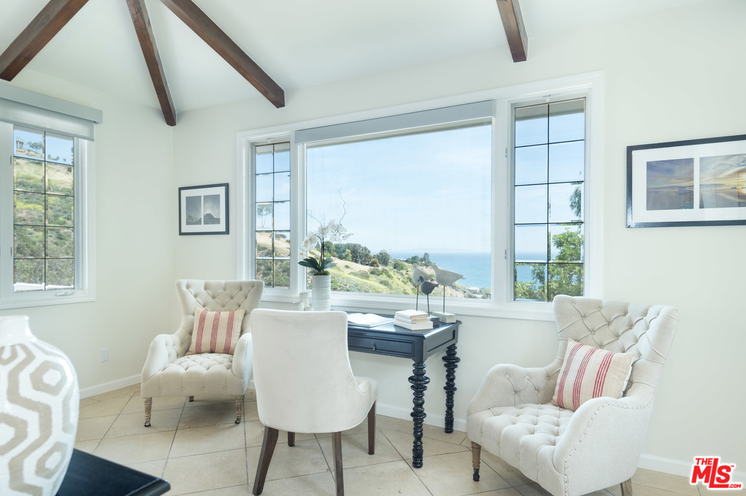 21930 Carbon Mesa Road Malibu, CA 90265 - Photo 23 of 45