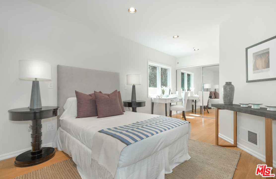 21930 Carbon Mesa Road Malibu, CA 90265 - Photo 37 of 45