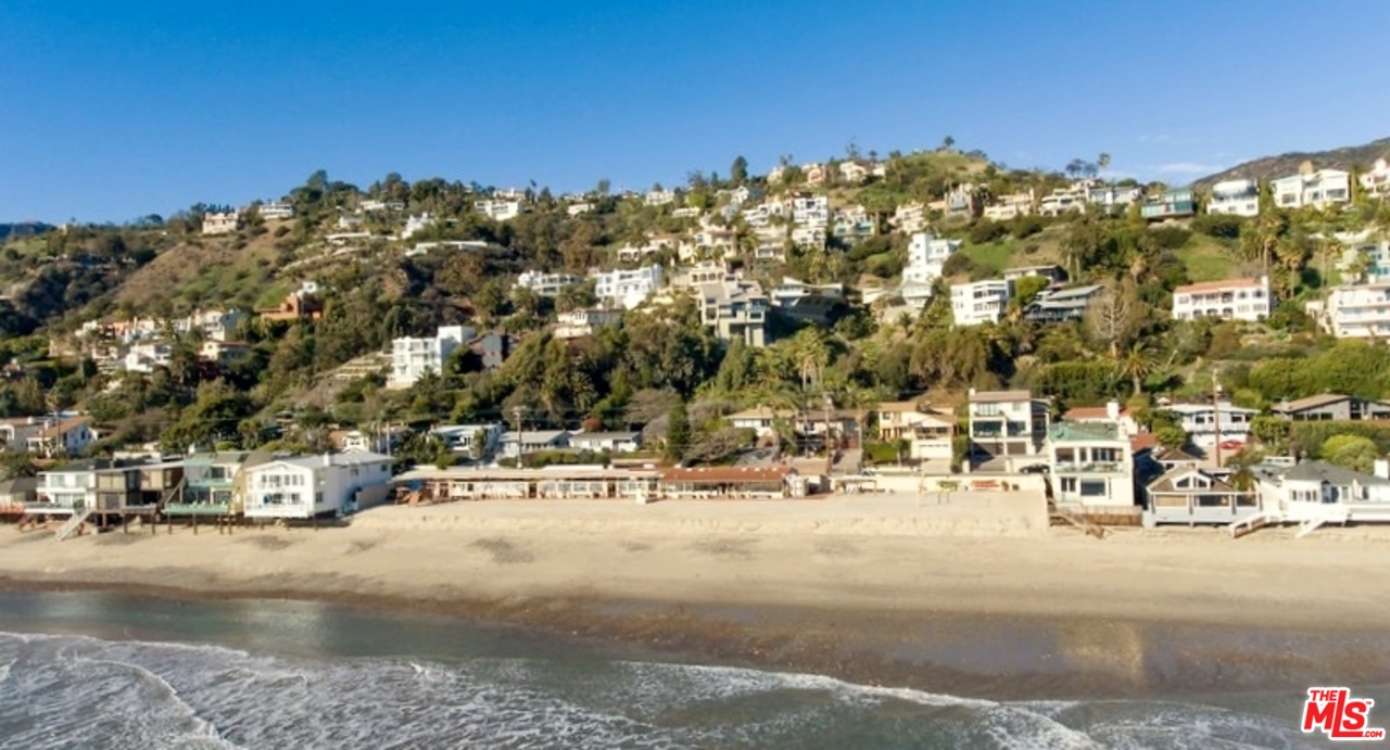 21930 Carbon Mesa Road Malibu, CA 90265 - Photo 42 of 45