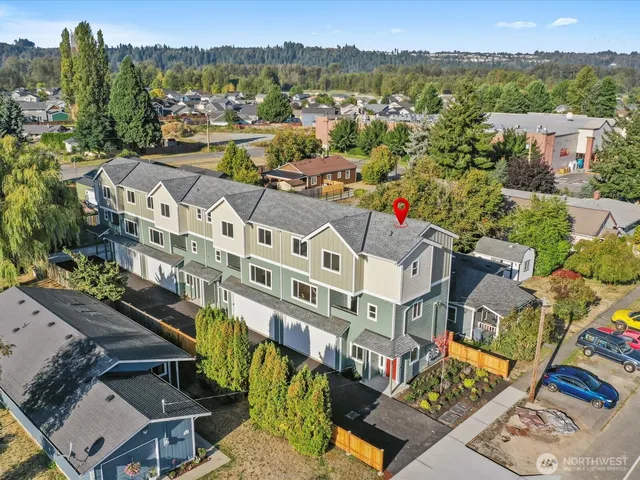 $424,950 | 215 Corrin Avenue Northwest, Unit C, Orting, WA 98360