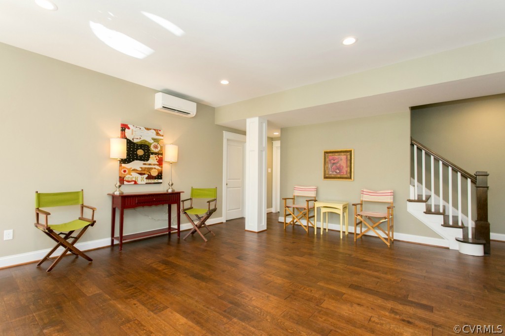 598 Raleigh Manor Road Henrico, VA 23229 - Photo 21 of 24 Gallery Image 21