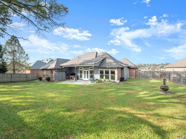 $345,000 | 19910 Stone Hill Drive, Denham Springs, LA 70726