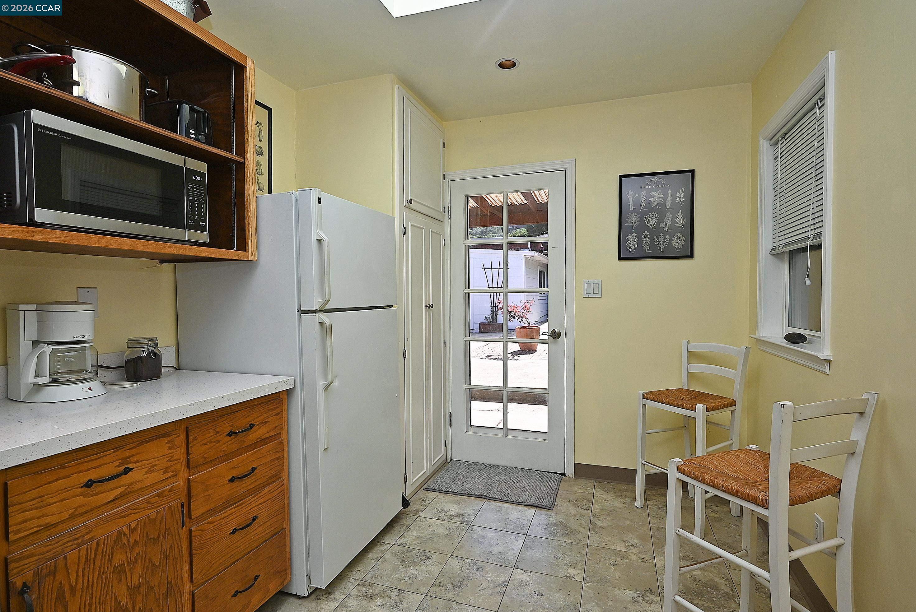 925 North Road Belmont, CA 94002 - Photo 15 of 36