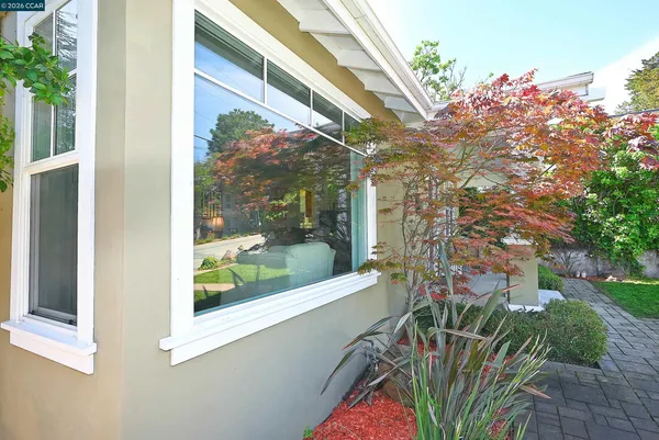 $1,488,888 | 925 North Road, Belmont, CA 94002
