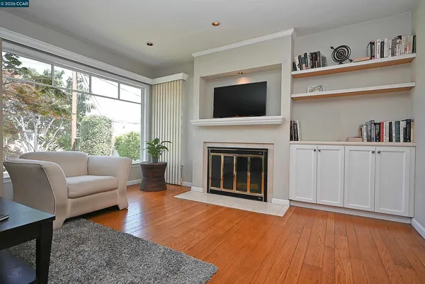 $1,488,888 | 925 North Road, Belmont, CA 94002