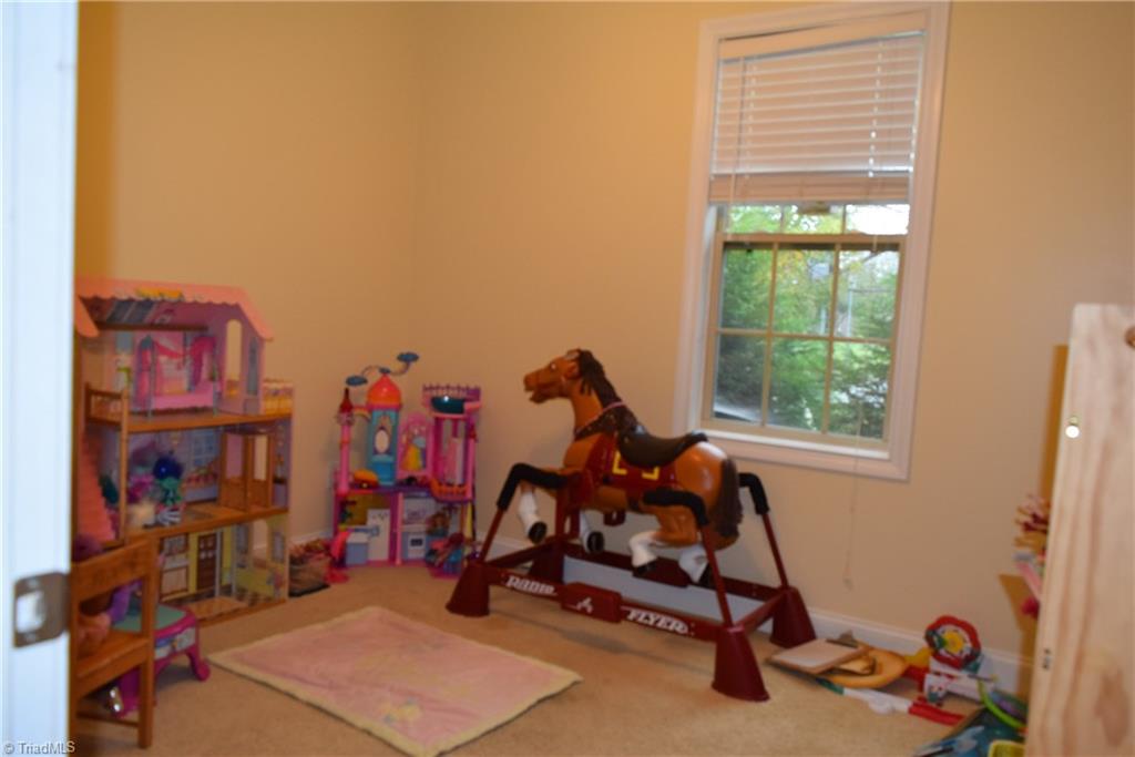 3919 Waterview Road High Point, NC 27265 - Photo 17 of 21 Gallery Image 17