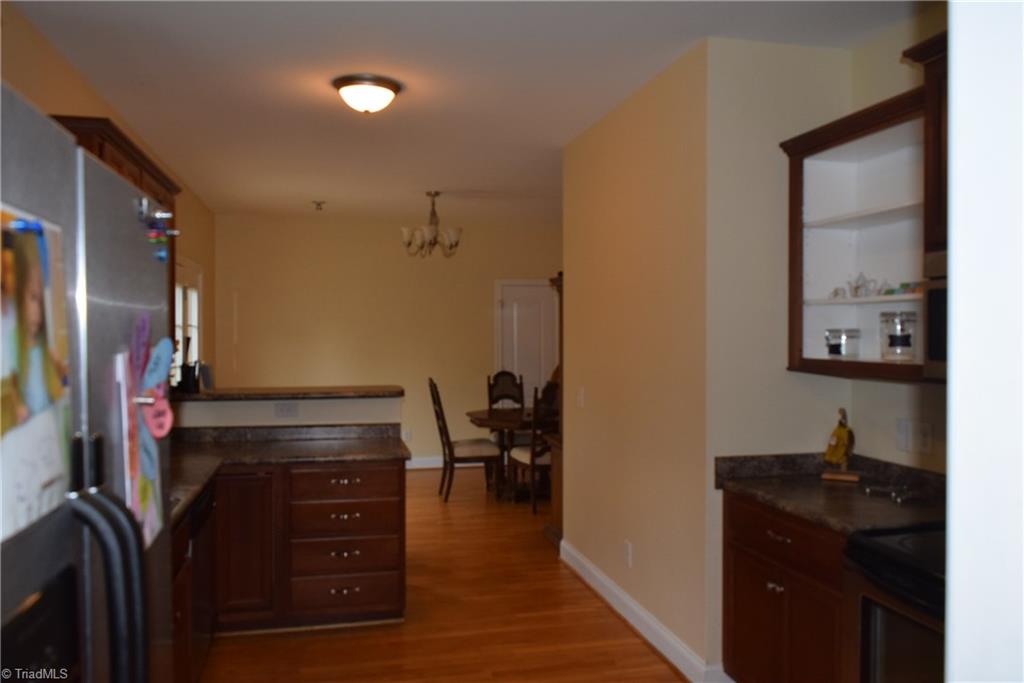 3919 Waterview Road High Point, NC 27265 - Photo 7 of 21 Gallery Image 7