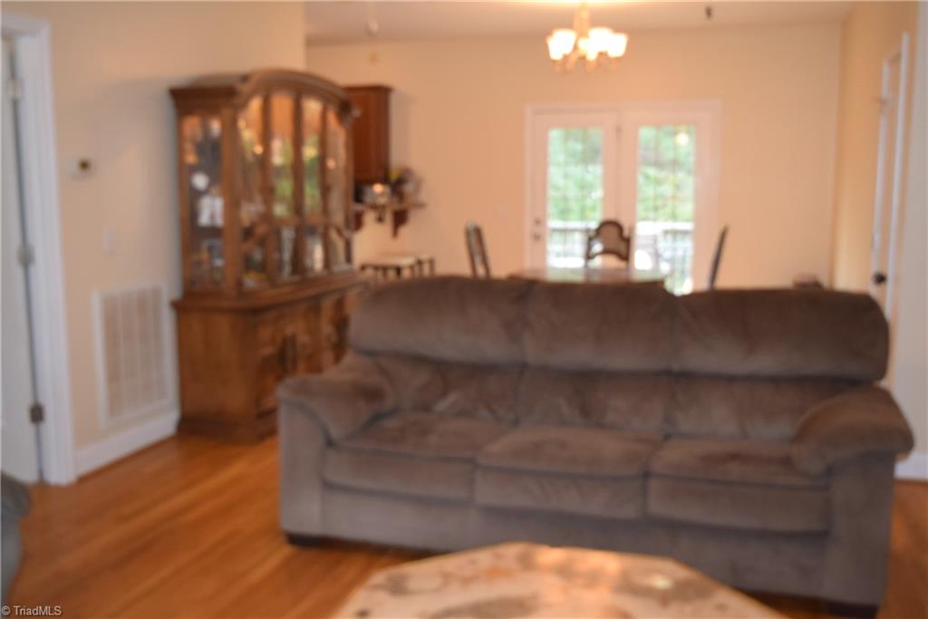 3919 Waterview Road High Point, NC 27265 - Photo 10 of 21 Gallery Image 10