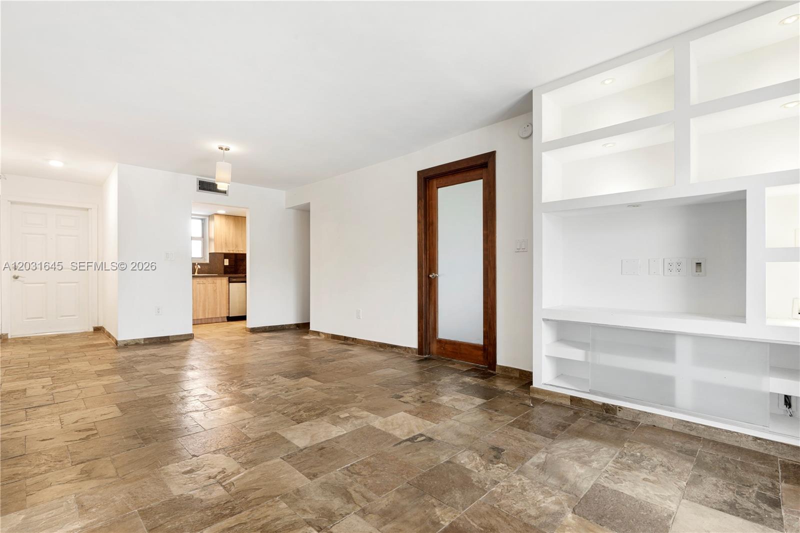 1674 Bay Road, Unit 301 Miami Beach, FL 33139 - Photo 4 of 20