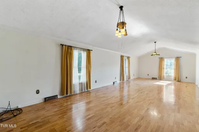 $450,000 | 159 Kimbili Drive, Greeneville, TN 37745