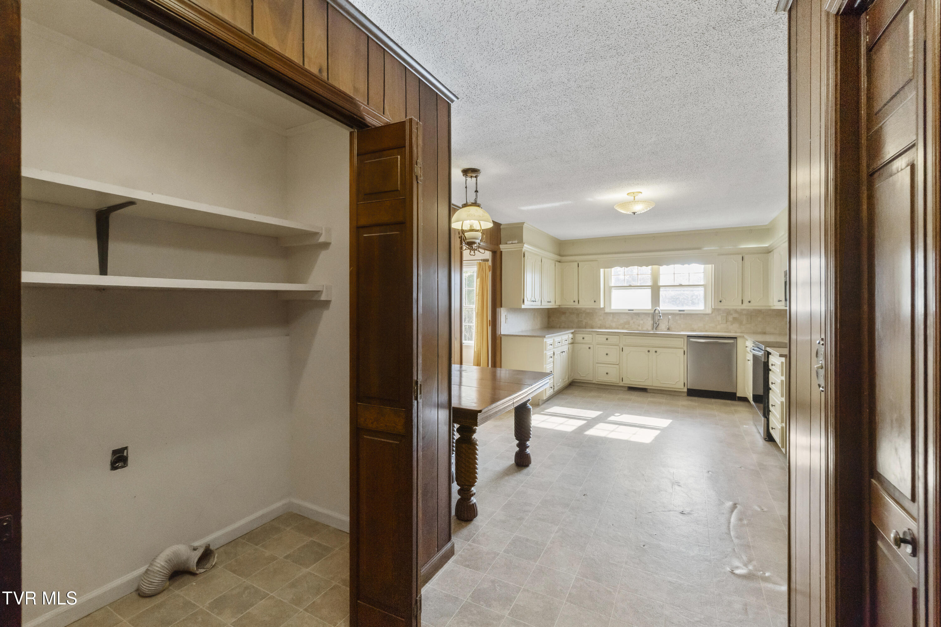 159 Kimbili Drive Greeneville, TN 37745 - Photo 15 of 26 DSC09682