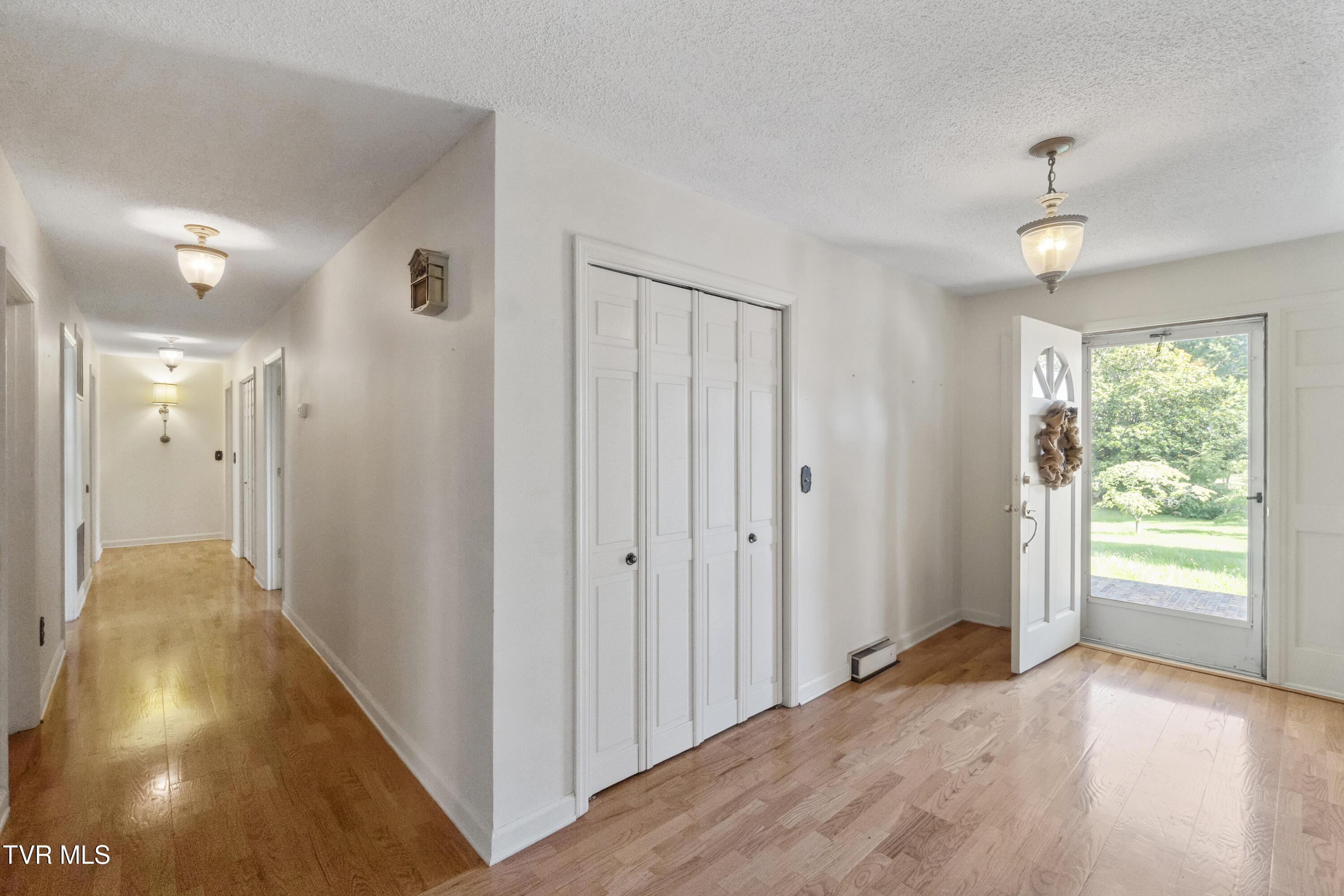 159 Kimbili Drive Greeneville, TN 37745 - Photo 8 of 26 DSC09616