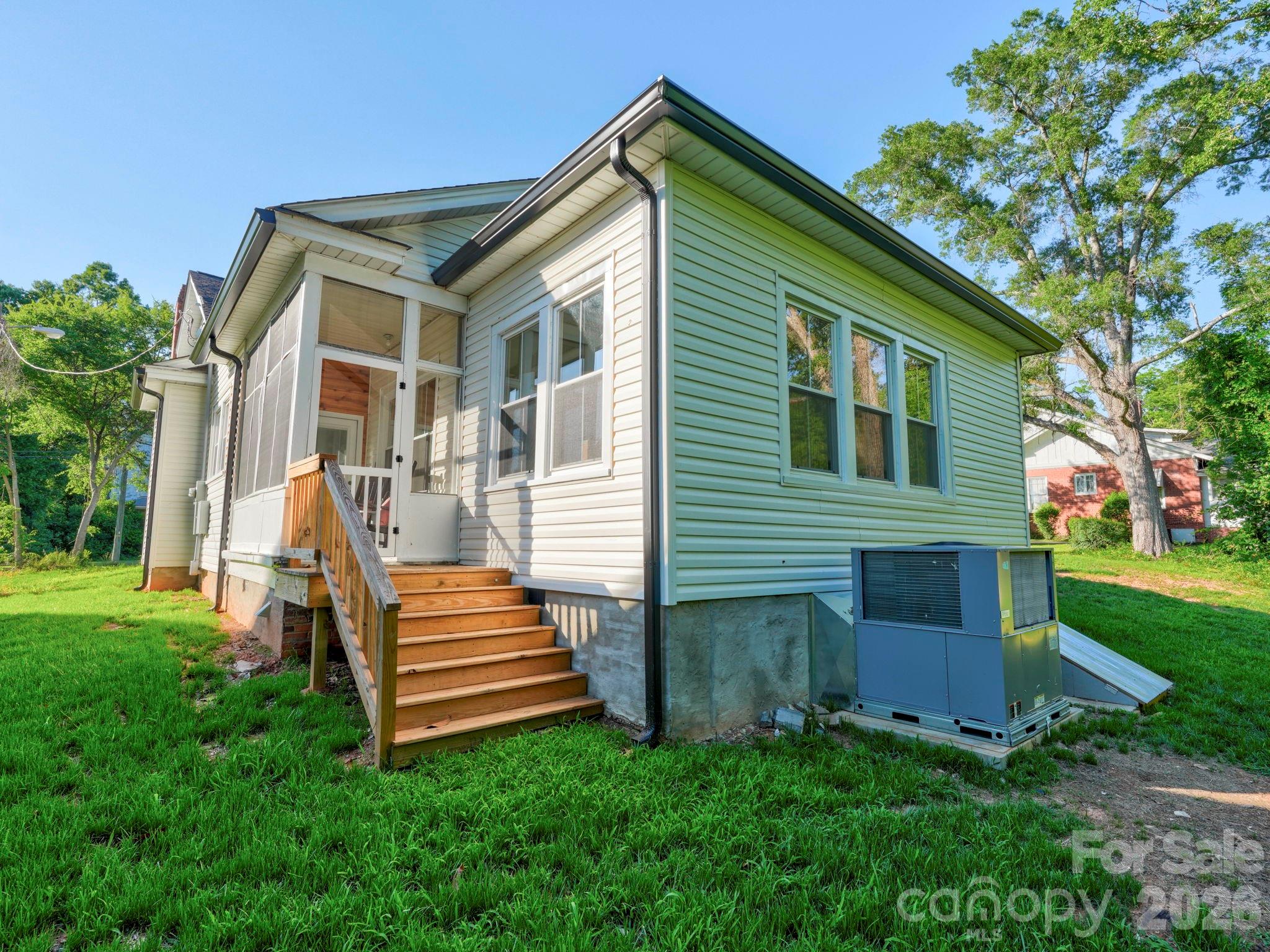 152 West End Street Chester, SC 29706 - Photo 34 of 41
