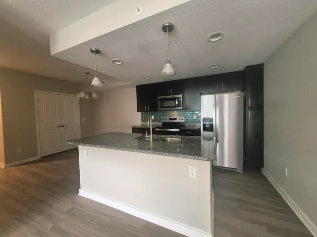 $2,590 | 3611 High Ridge Road, Unit 308, Boynton Beach, FL 33426