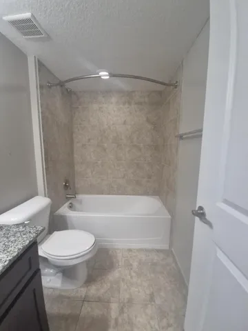 $2,590 | 3611 High Ridge Road, Unit 308, Boynton Beach, FL 33426