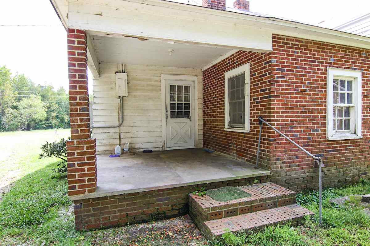 265 Old Rte 22 Kenly, NC 27542 - Photo 2 of 25 Photo 2