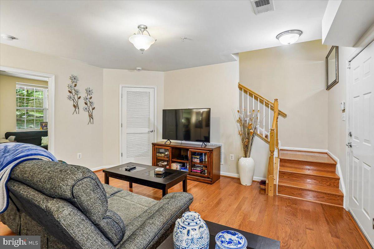 13806 Breezy Ridge Way Woodbridge, VA 22191 - Photo 28 of 42 Family Room