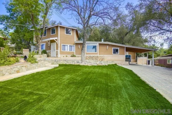 $710,000 | 124 South Lane, El Cajon, CA 92021