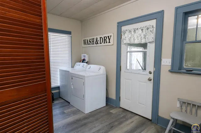 $220,000 | 116 4th Street, Unit 327 W MADISON ST, Madison, KS 66860