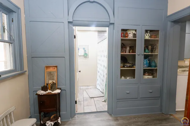 $220,000 | 116 4th Street, Unit 327 W MADISON ST, Madison, KS 66860