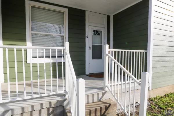 $145,000 | 116 4th Street, Madison, KS 66860