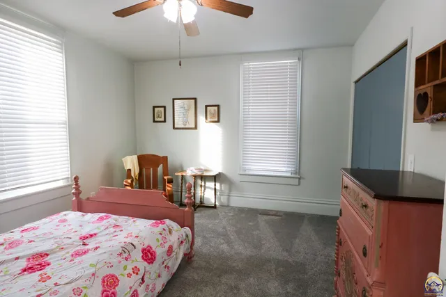 $220,000 | 116 4th Street, Unit 327 W MADISON ST, Madison, KS 66860