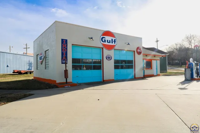 $220,000 | 116 4th Street, Unit 327 W MADISON ST, Madison, KS 66860