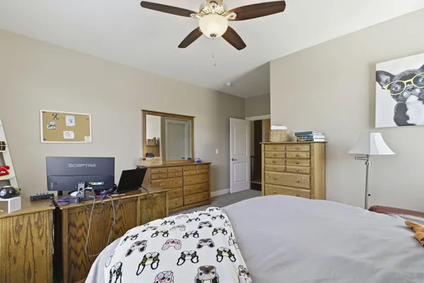 $829,900 | W47N863 Bobolink Avenue, Cedarburg, WI 53012