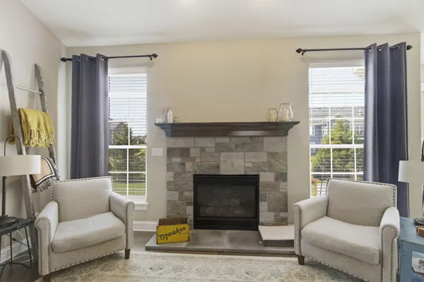 $829,900 | W47N863 Bobolink Avenue, Cedarburg, WI 53012