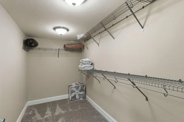 $829,900 | W47N863 Bobolink Avenue, Cedarburg, WI 53012