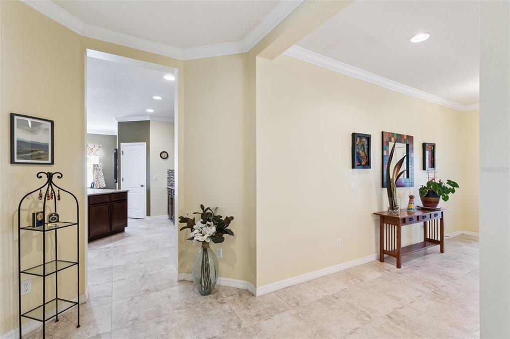 12332 Hammock Pointe Circle Clermont, FL 34711 - Photo 6 of 39 a view of a workspace