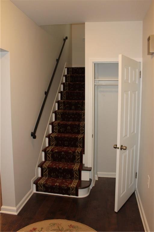 4104 Franklin Road Observatory Hill, PA 15214 - Photo 12 of 25