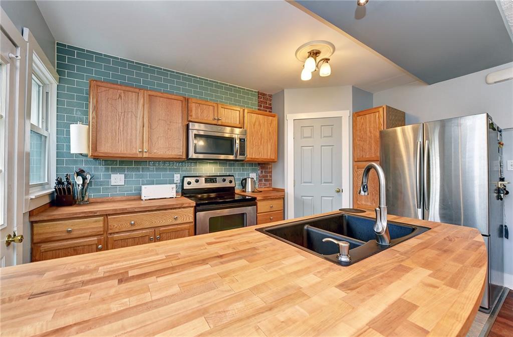 2877 Fernwald Road Pittsburgh, PA 15217 - Photo 14 of 25 Gallery Image 14