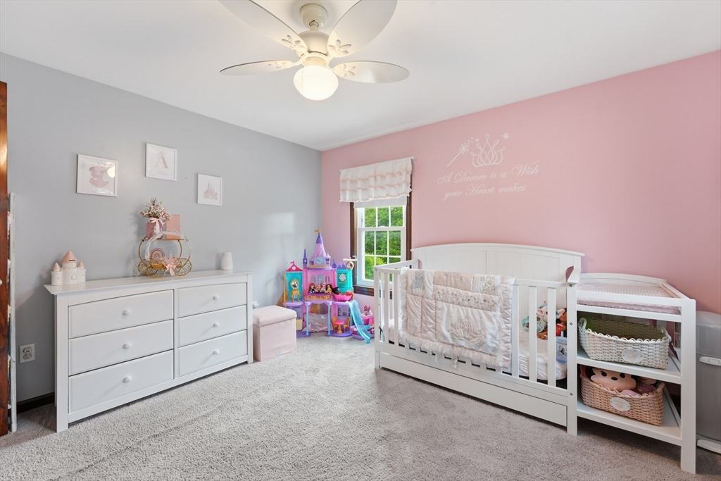 41 Verge Street Springfield, MA 01129 - Photo 20 of 40