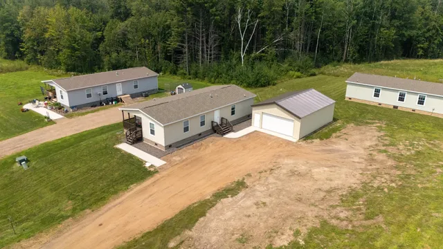 $299,000 | 10049 Hook Street, Grasston, MN 55030