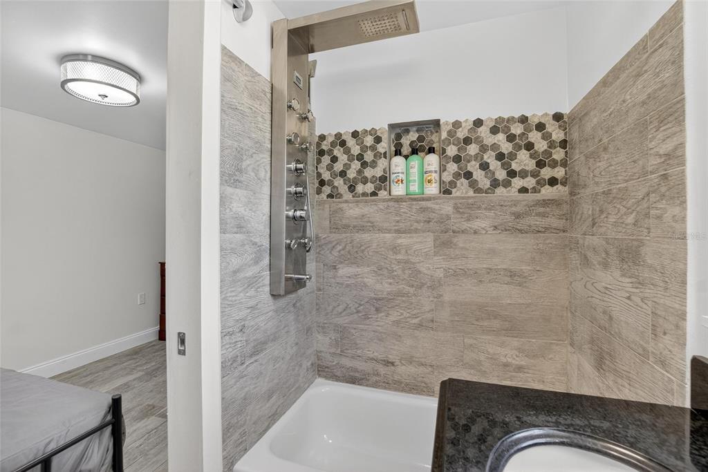 5028 School Road Land O' Lakes, FL 34638 - Photo 21 of 43