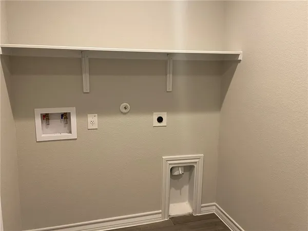 $2,220 | 790 Eves Necklace Drive, Buda, TX 78610