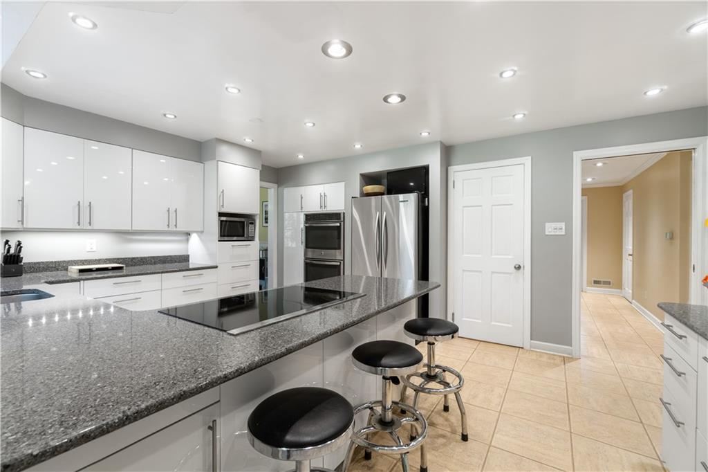 485 Miranda Road Pittsburgh, PA 15241 - Photo 13 of 37 Gallery Image 13