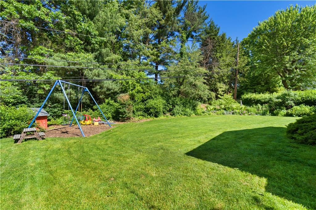 485 Miranda Road Pittsburgh, PA 15241 - Photo 35 of 37 Gallery Image 35