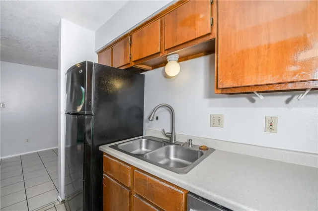 $154,500 | 1900 Dartmouth Street, Unit B4, College Station, TX 77840